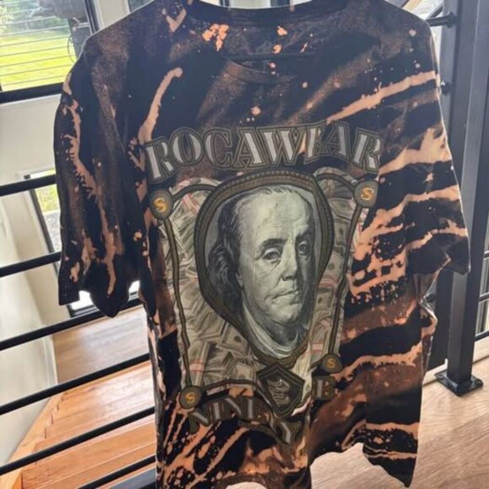 *RARE* Rocawear Vintage 1999- Ben Franklin t-shirt y2k